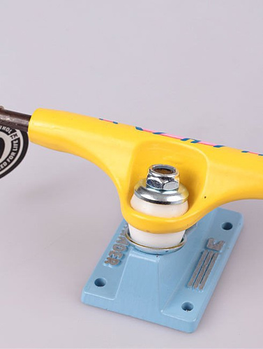 Trucki Thunder Hot Paints Hi 147