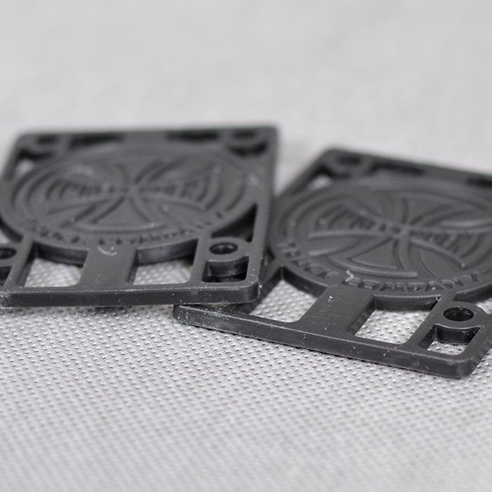 Podkładki Independent Riser Pads 1/8 Black
