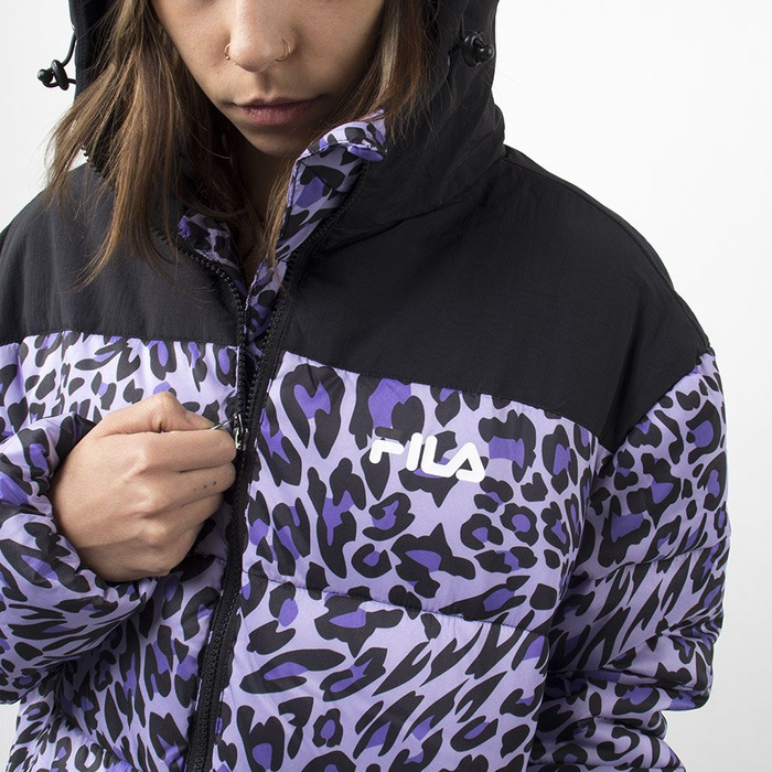 Kurtka Fila Wmn Bronwen aop puff allover sand verbena leo-blk