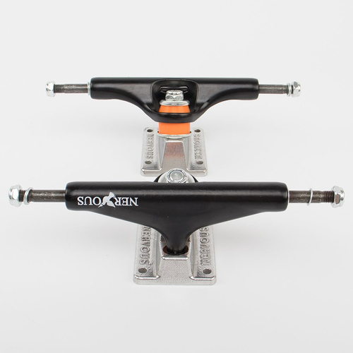 Trucki Nervous Black/Silver