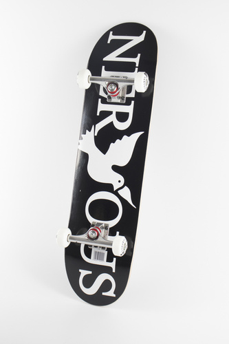 Deskorolka Nervous Classic Logo Black 8.125