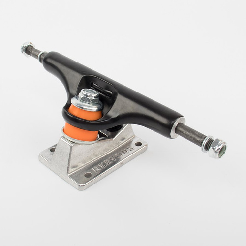 Trucki Nervous Black/Silver