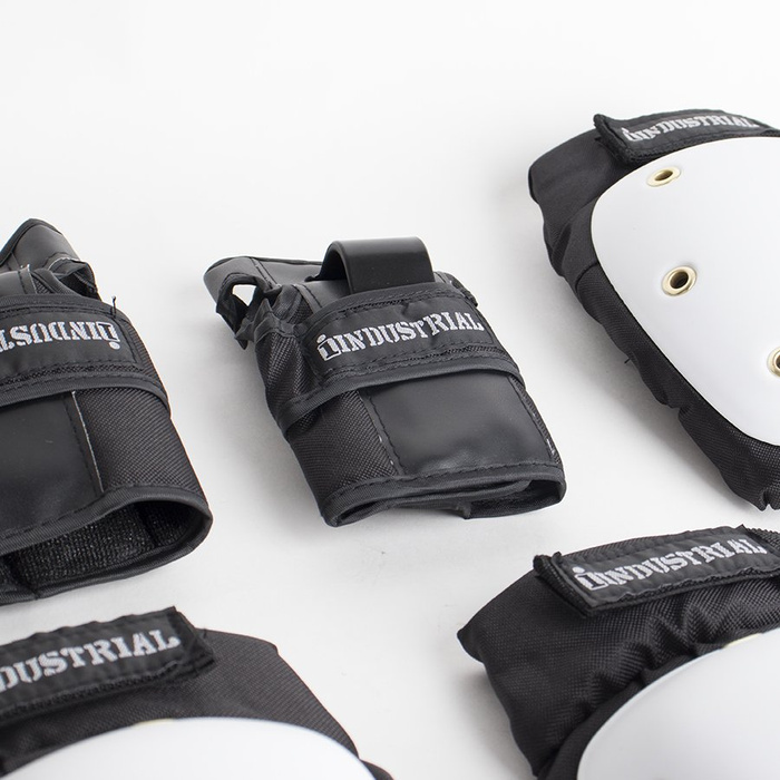 Ochraniacze Industrial Adult zestaw White/Black