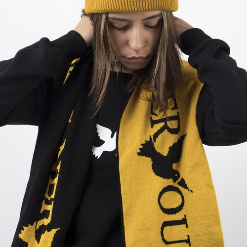 Szalik Nervous Classic Black/Yellow